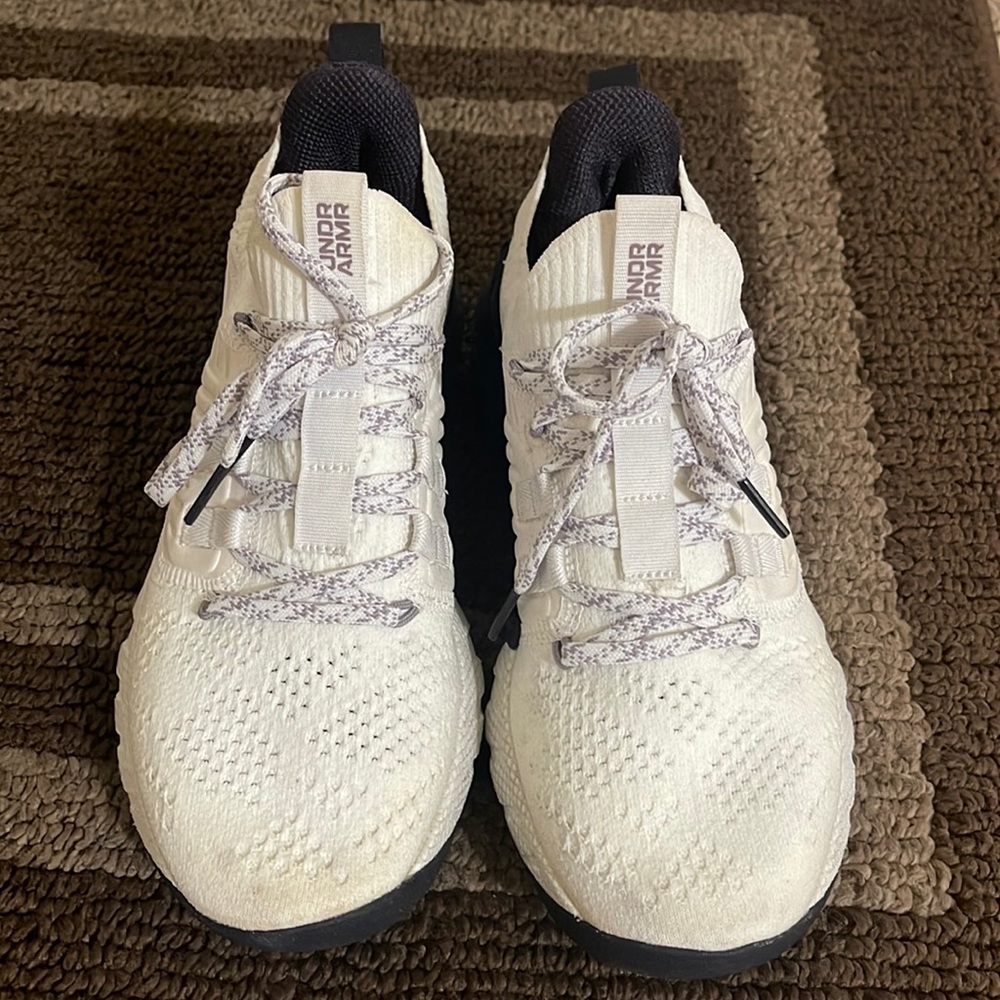 Under Armour HOVR project Rock